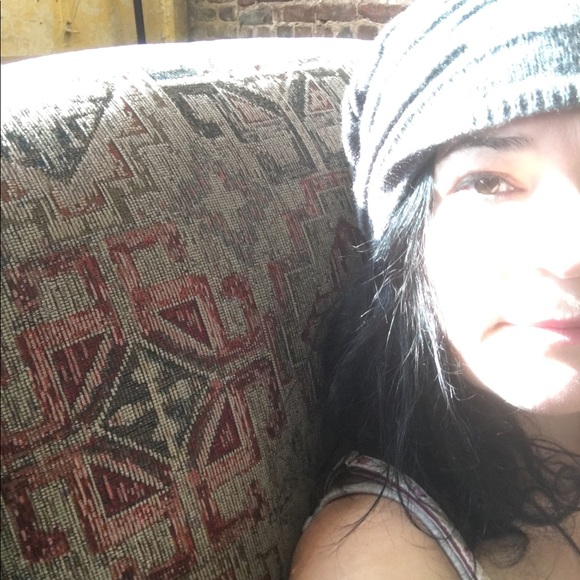 Meet your Posher, Heather - Picture 1 of 1